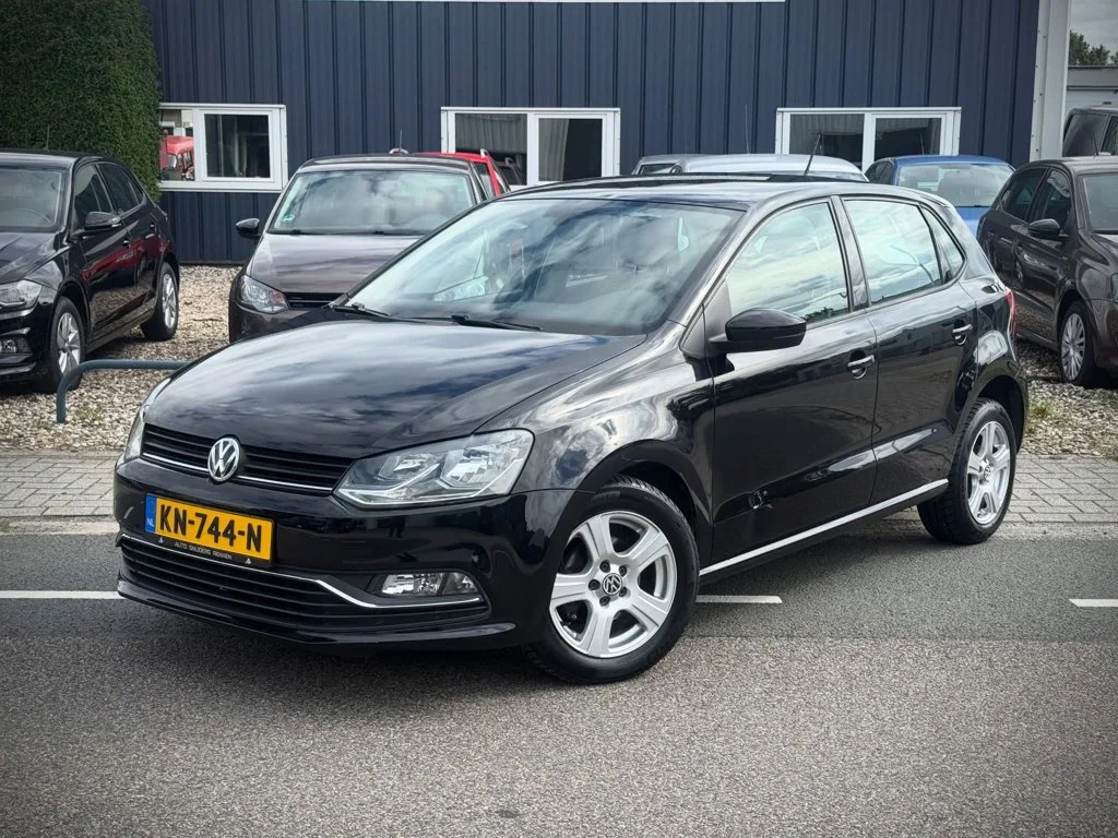 Volkswagen Polo (2016) — foto 1