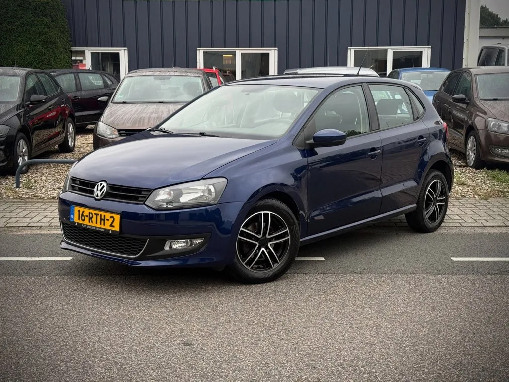 Volkswagen Polo (2011) — foto 1