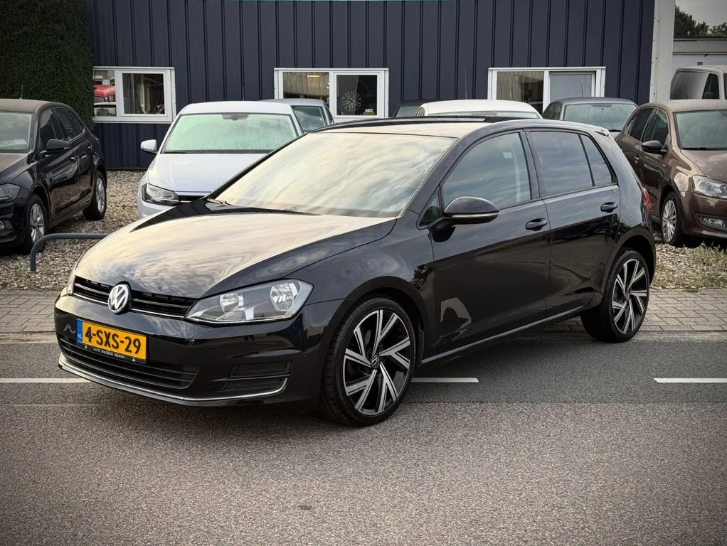 Volkswagen Golf (2014) — foto 1