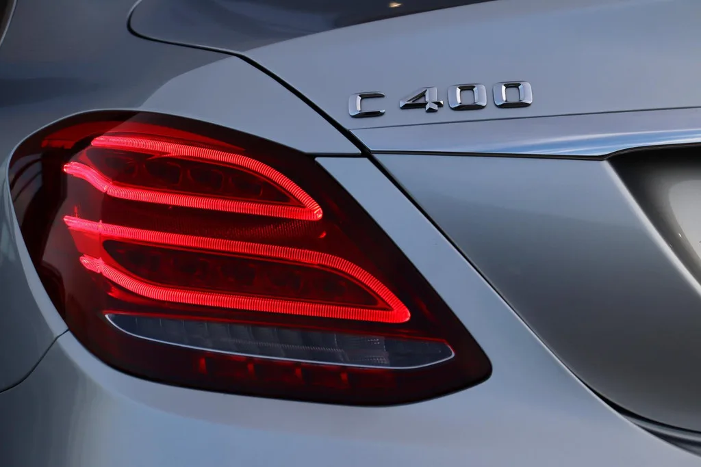 Mercedes-Benz C-Klasse (2015) — foto 1