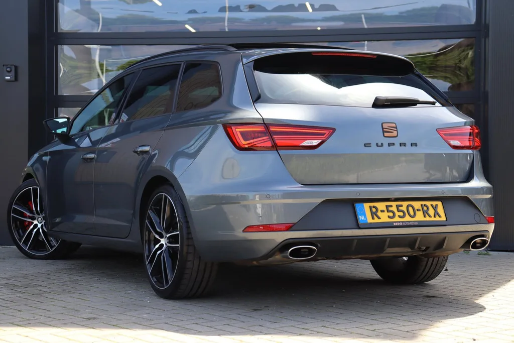 SEAT Leon (2018) — foto 1