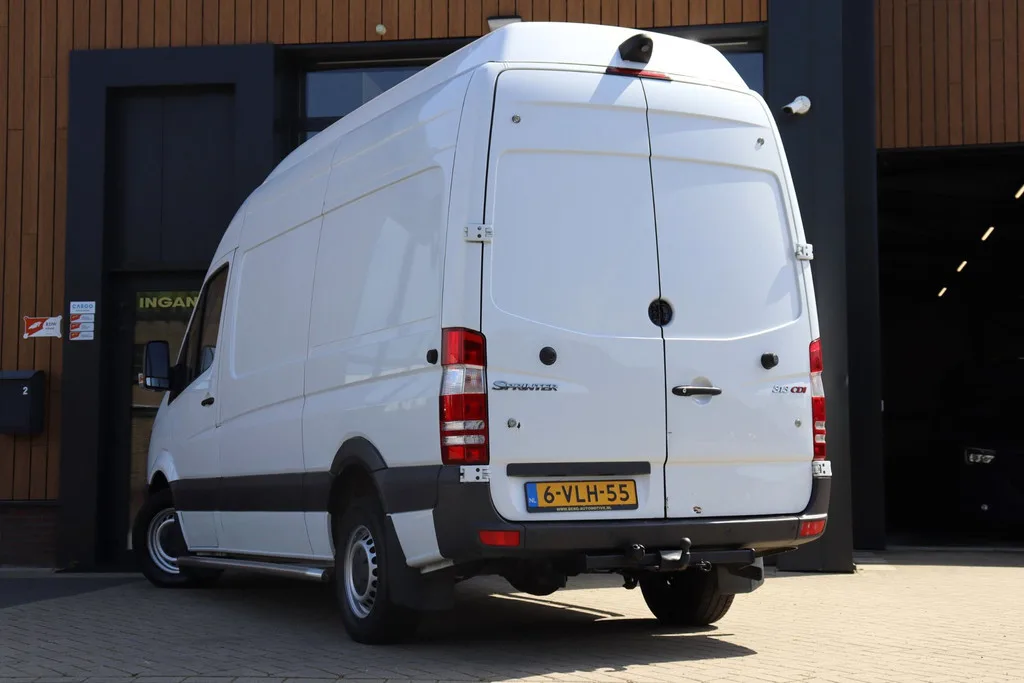 Mercedes-Benz Sprinter (2011) — foto 1