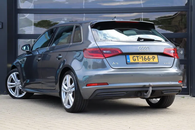 Audi A3 (2015)