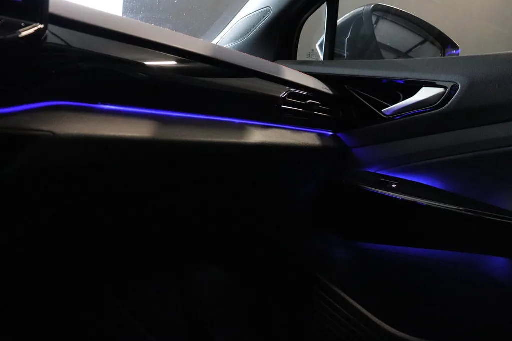 Volkswagen ID.4 (2021) — foto 1