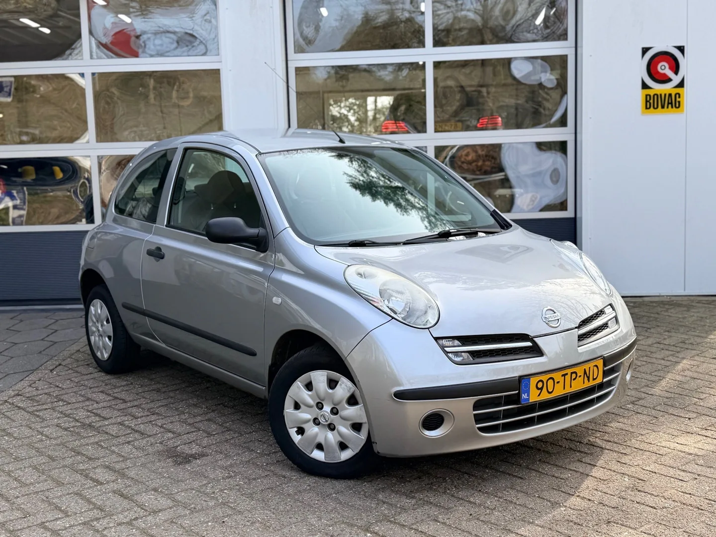 Nissan Micra (2006) — foto 1