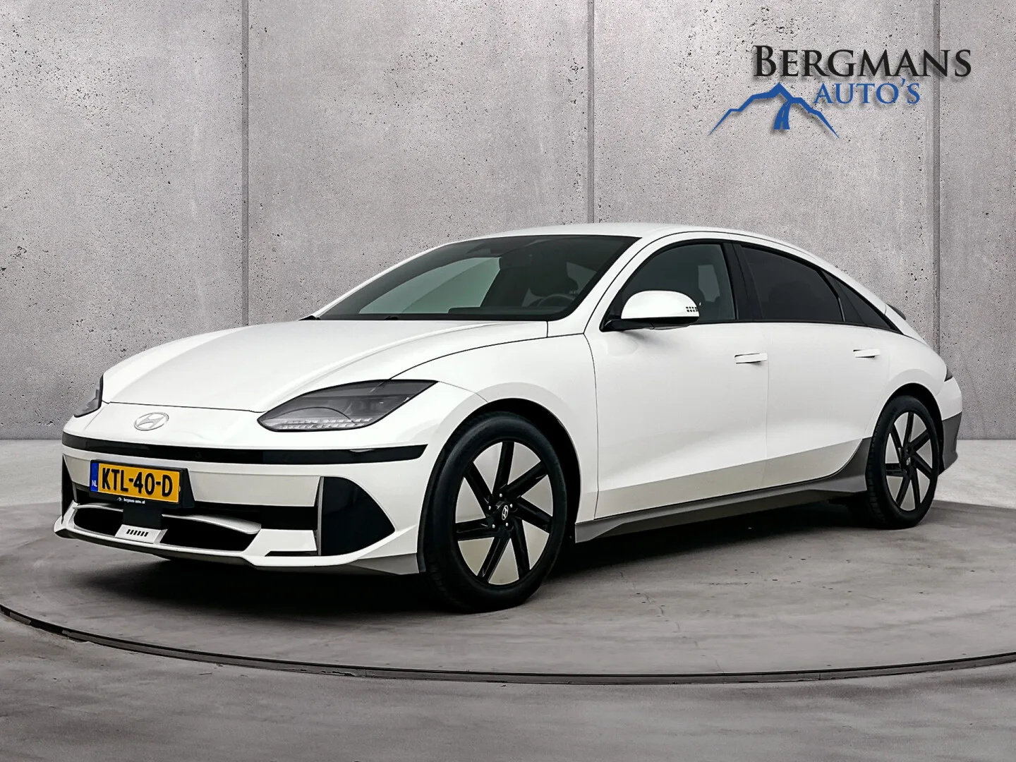 Hyundai Ioniq 6 (2023) — foto 1