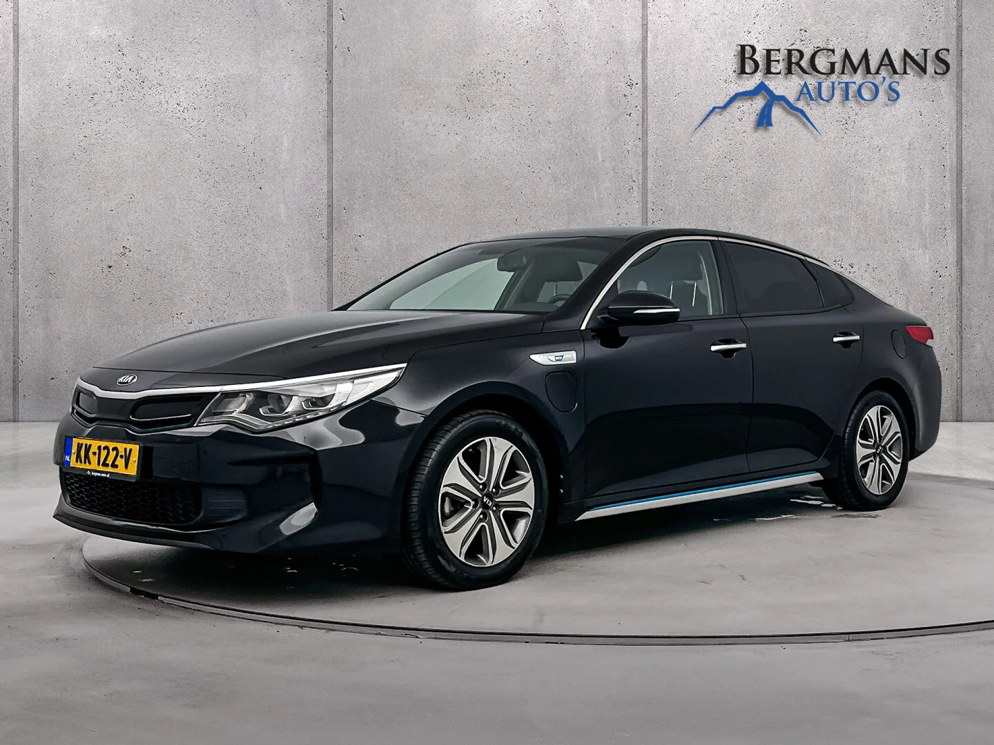 Kia Optima (2016) — foto 1