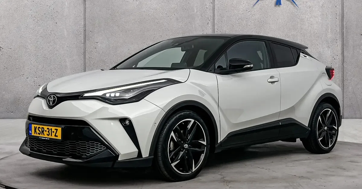 Toyota C-HR (2022) — foto 1