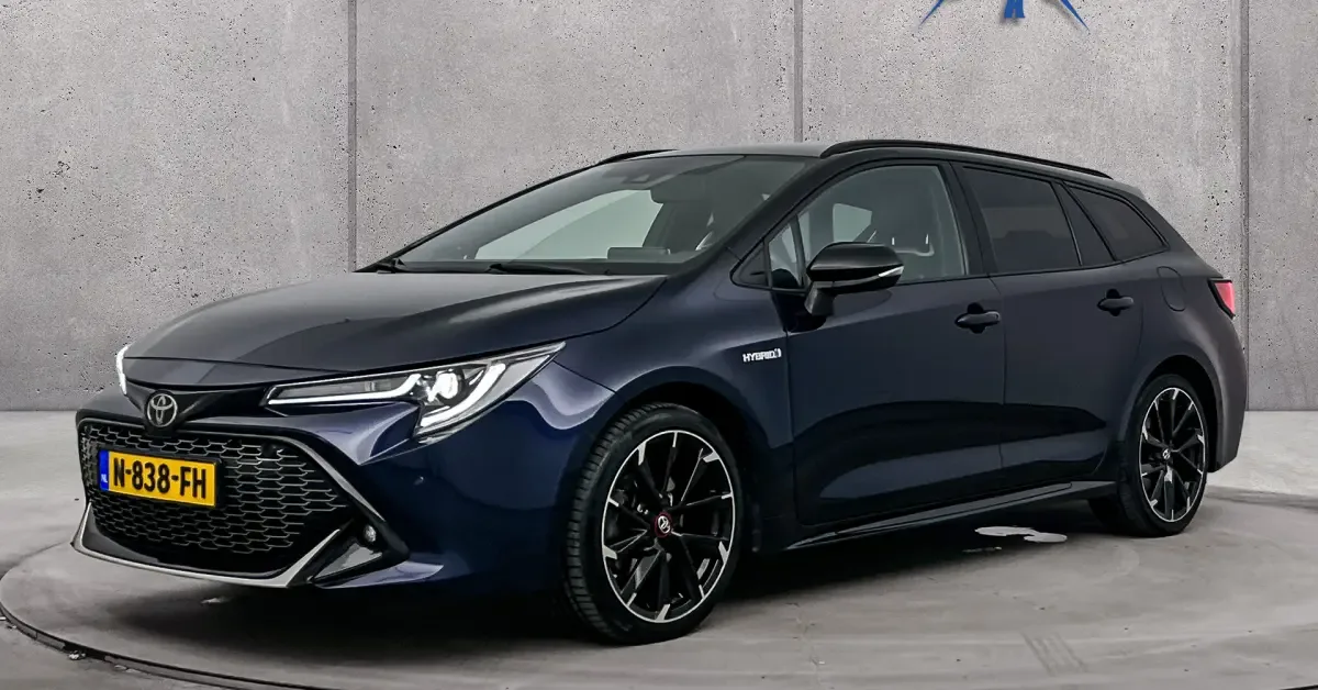 Toyota Corolla (2021) — foto 1