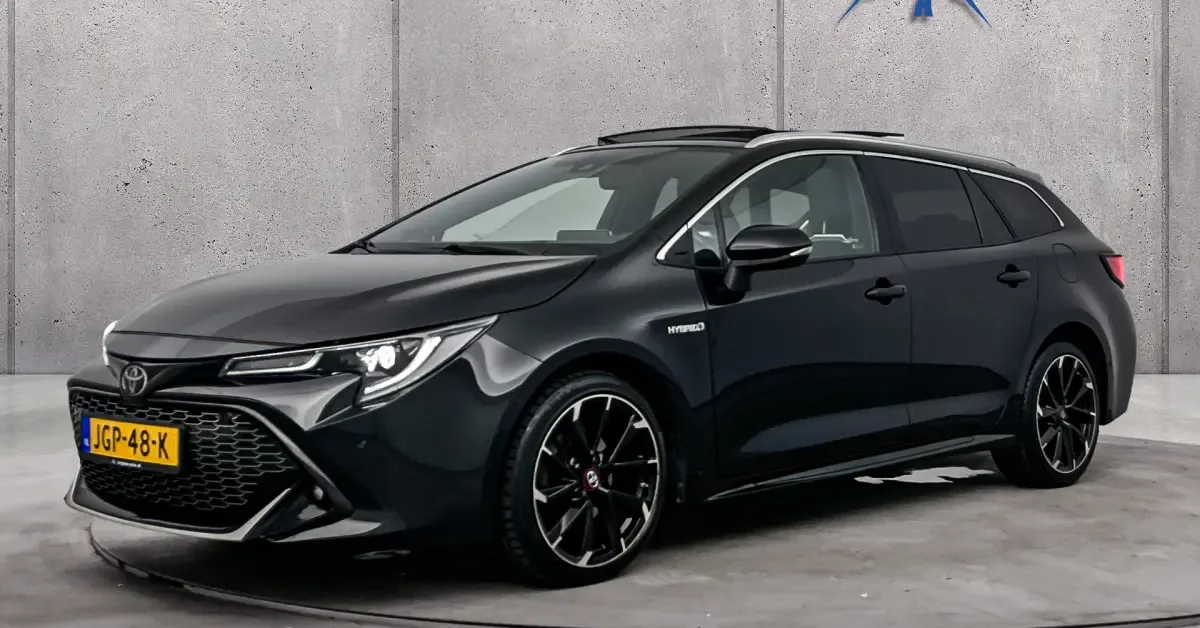 Toyota Corolla (2022) — foto 1
