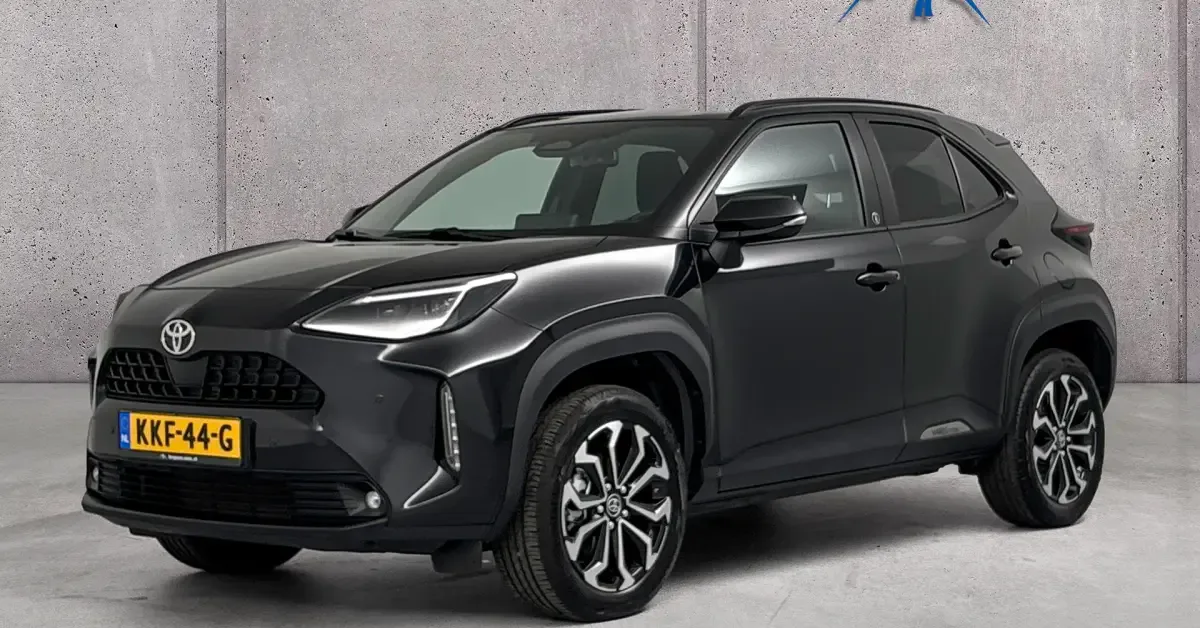 Toyota Yaris (2024) — foto 1