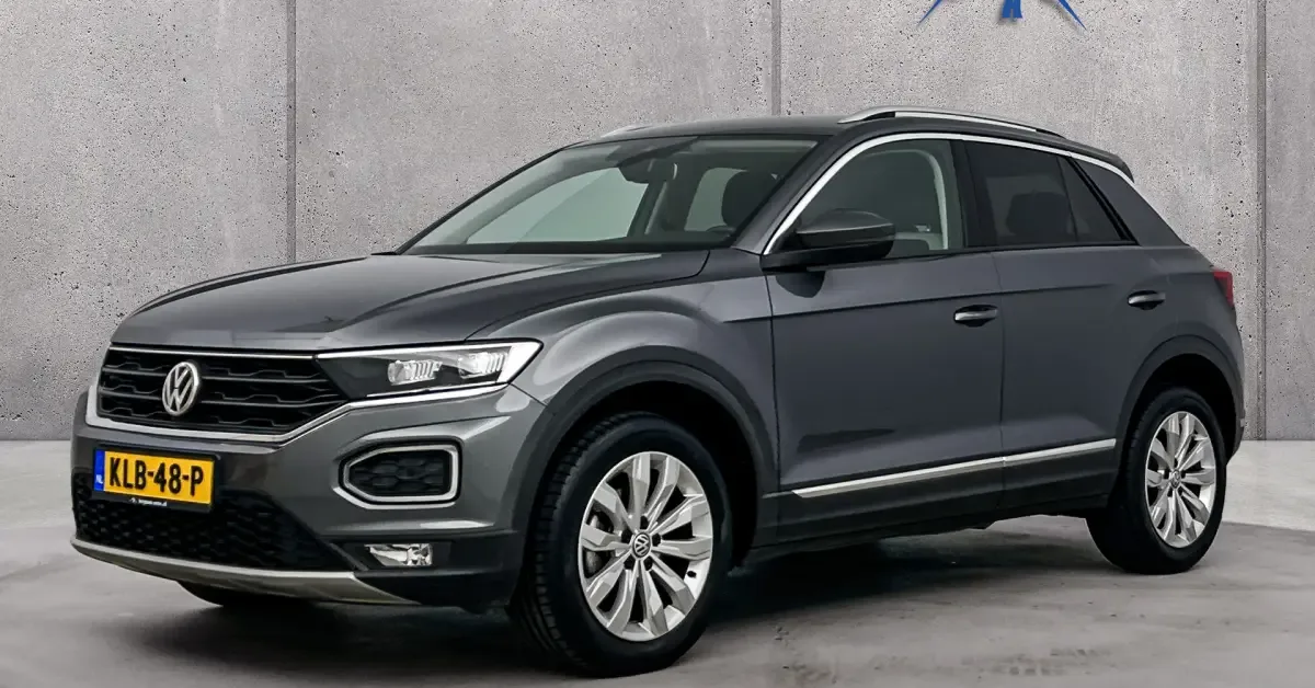 Volkswagen T-Roc (2019) — foto 1