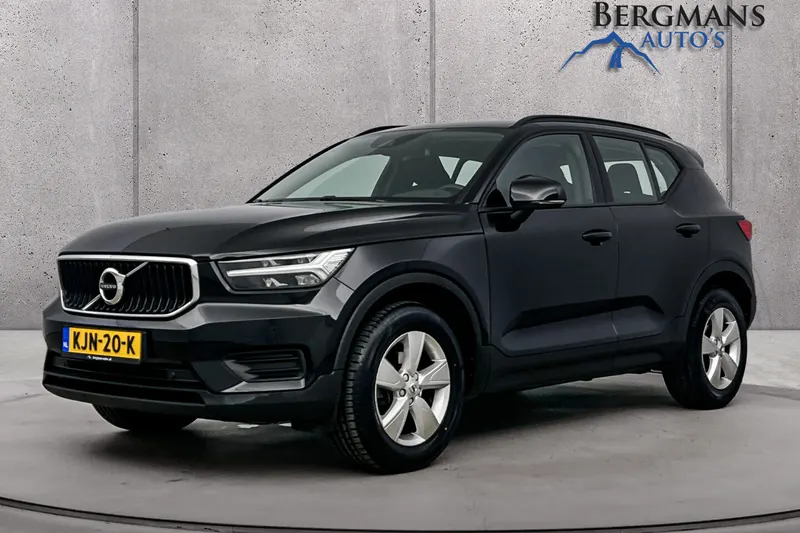 Volvo XC40 (2021)