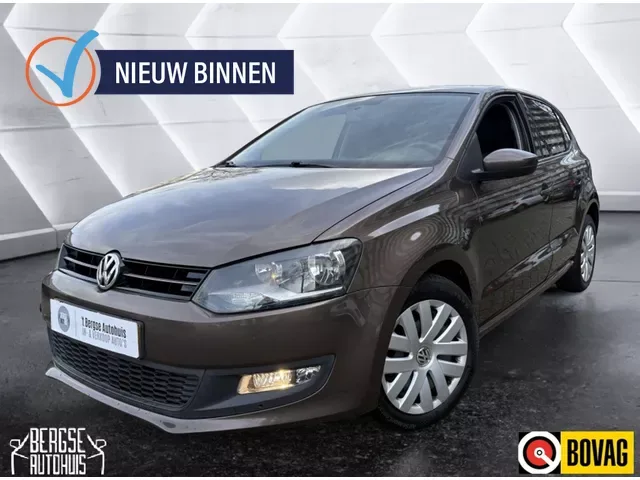 Volkswagen Polo (2013) — foto 1