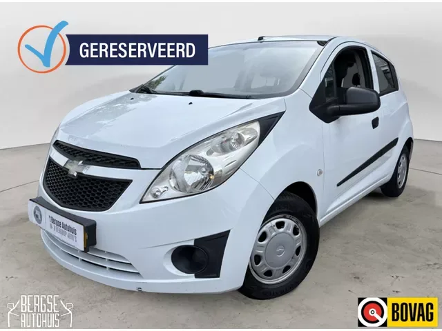Chevrolet Spark (2011) — foto 1