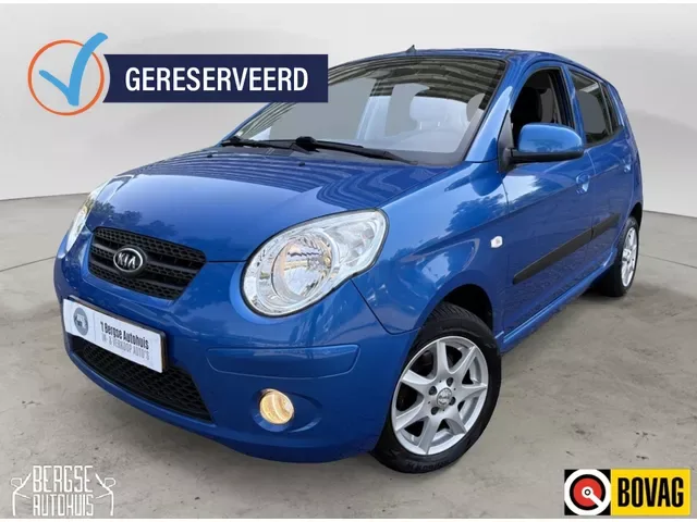 Kia Picanto (2010) — foto 1