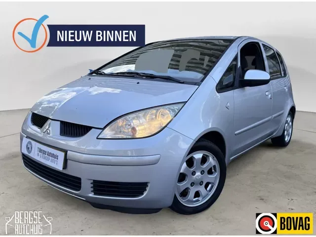 Mitsubishi Colt (2007) — foto 1