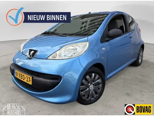 Peugeot 107 (2007) — foto 1