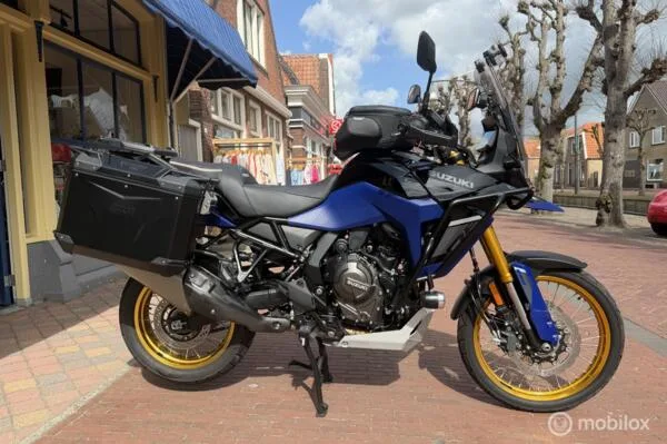 Suzuki 800 (2024) — foto 1