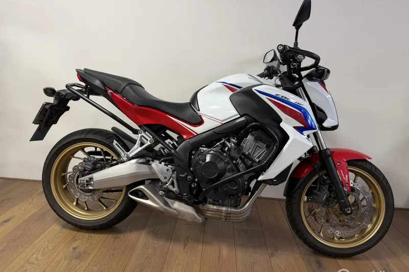 Honda CB 650 F (2015)
