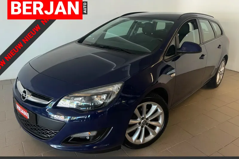 Opel Astra (2014)