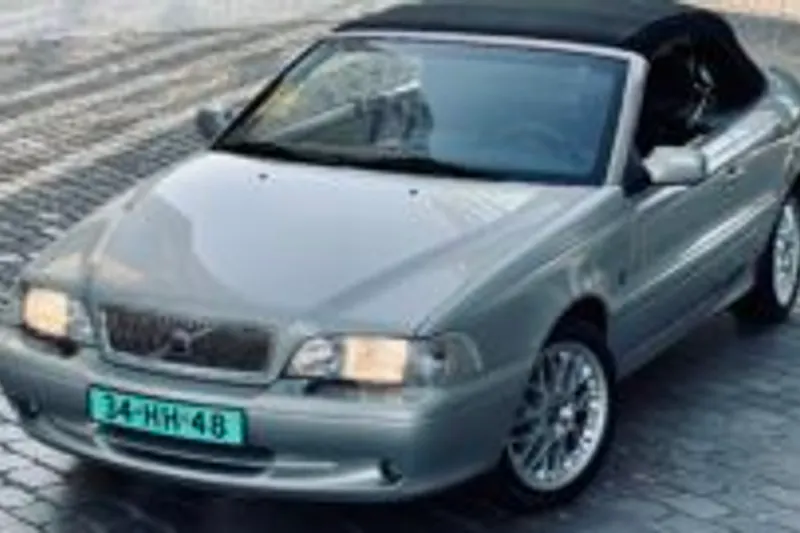 Volvo C70 (2000)