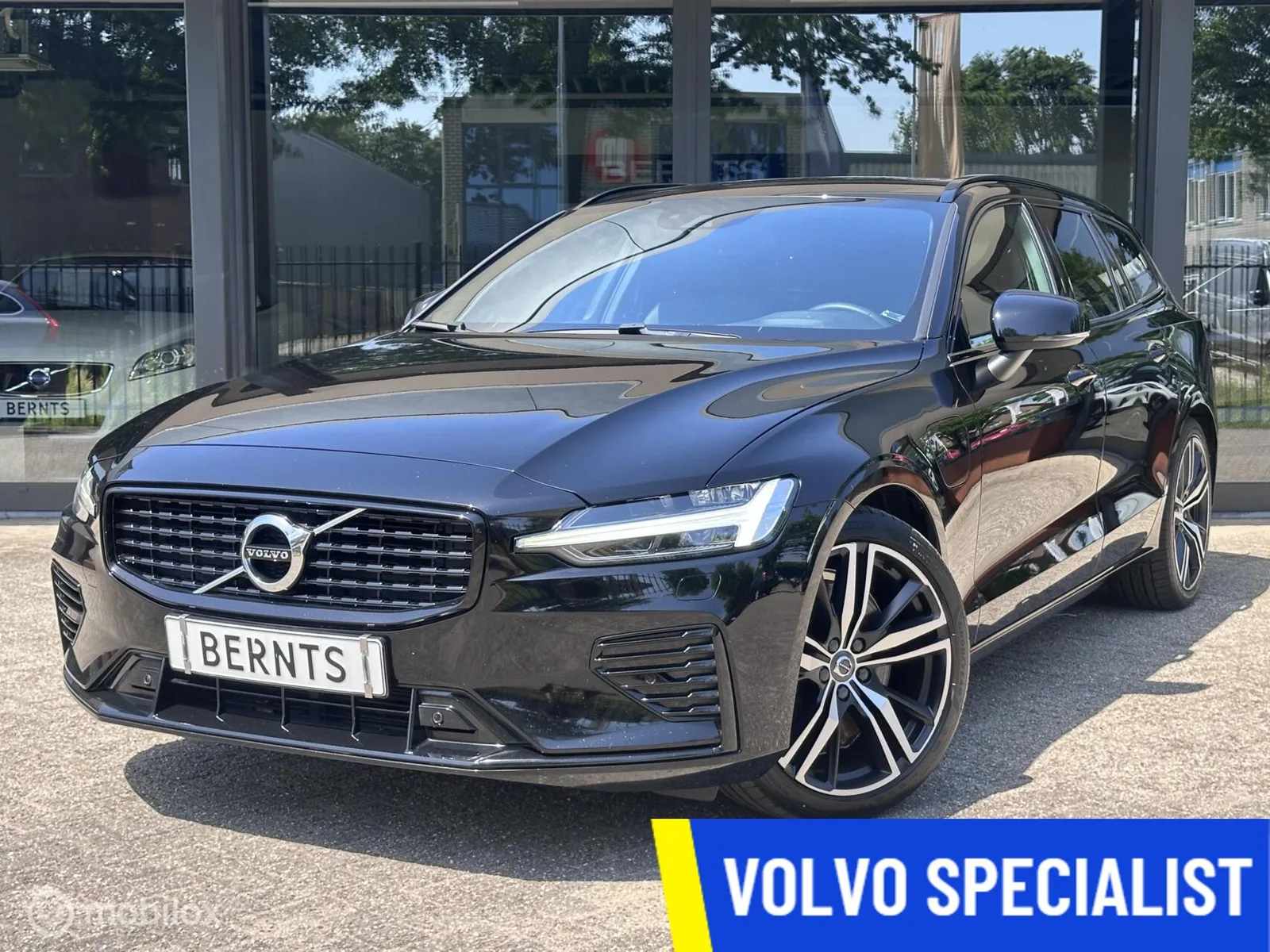 Volvo V60 (2022) — foto 1