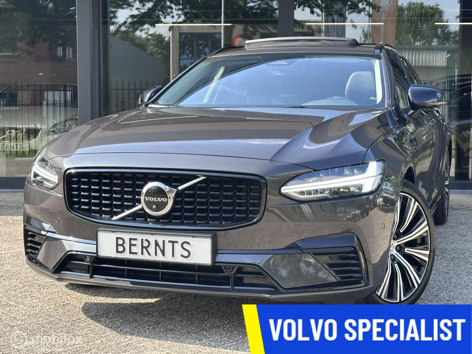 Volvo V90 (2023) — foto 1