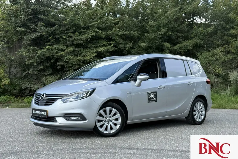 Opel Zafira (2019)