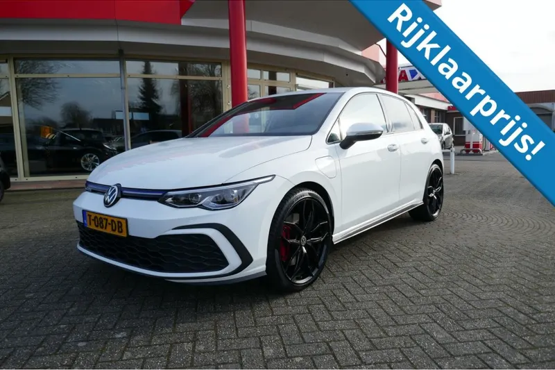 Volkswagen Golf (2020)