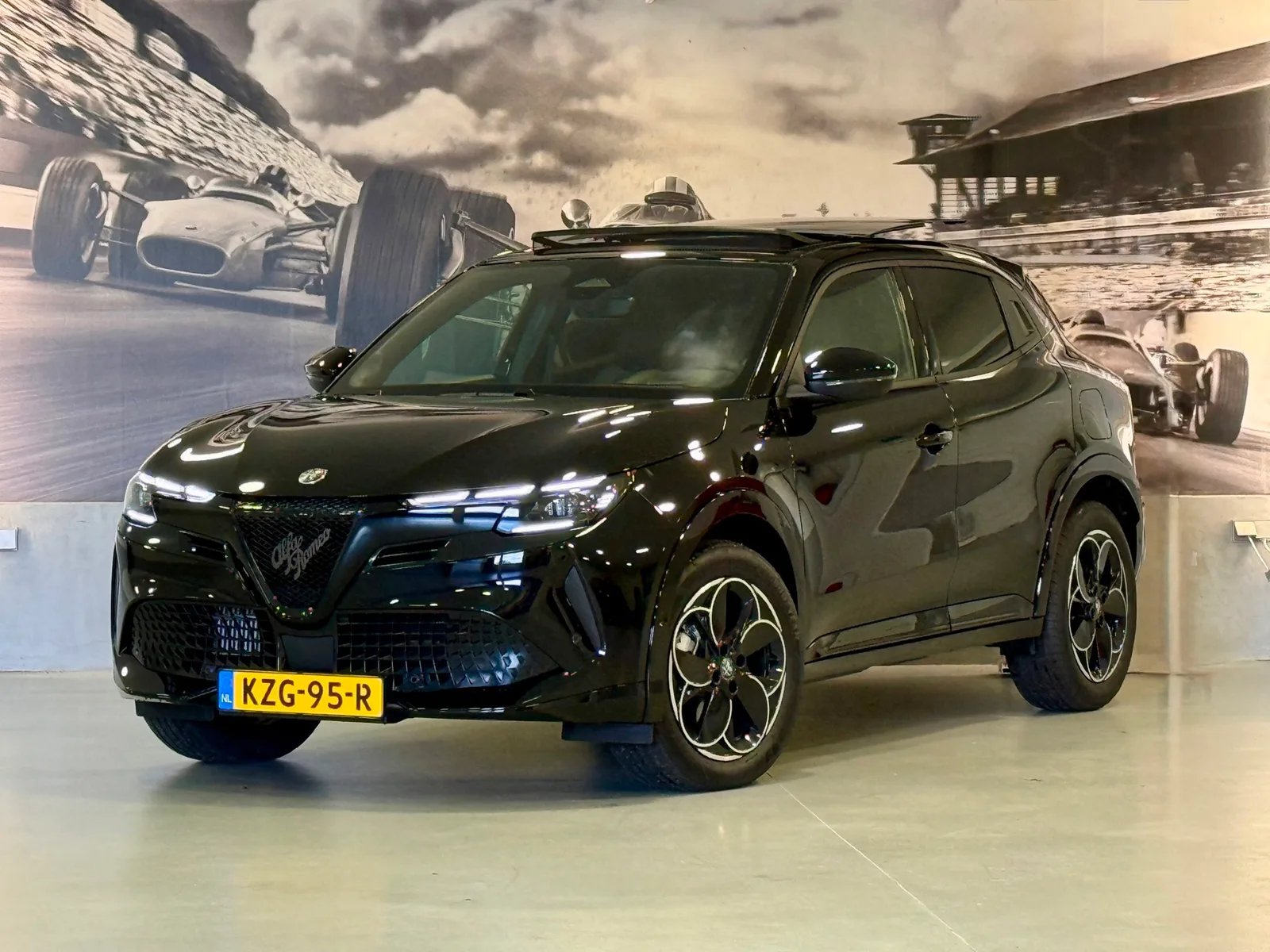 Alfa Romeo Junior (2026) — foto 1