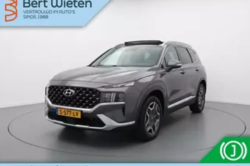 Hyundai Santa (2023)