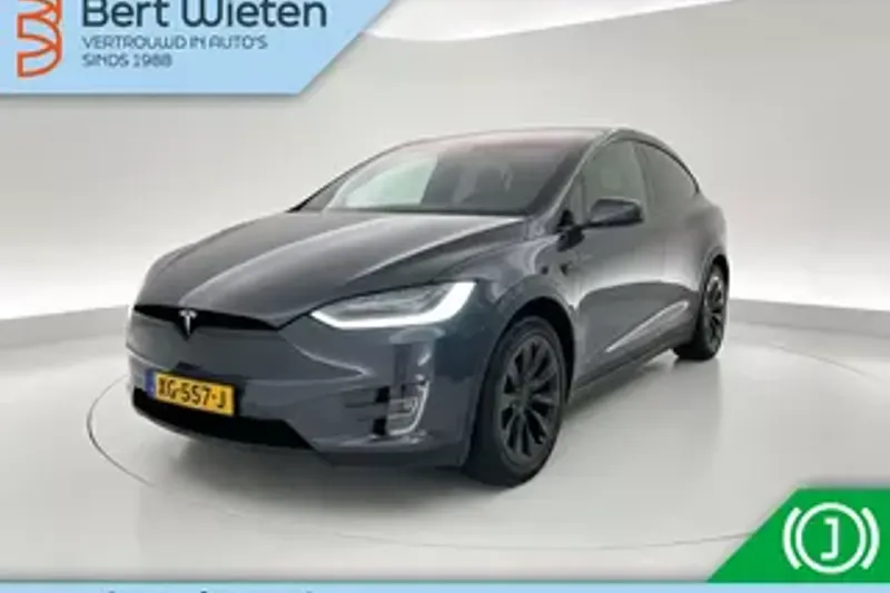 Tesla Model X (2018)