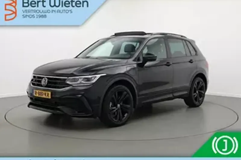 Volkswagen Tiguan (2022)