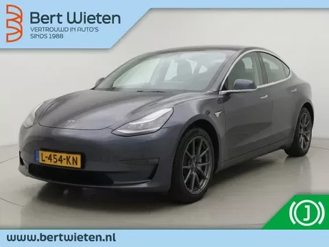 Tesla Model 3 (2021) — foto 1