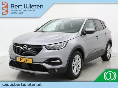 Opel Grandland (2018) — foto 1