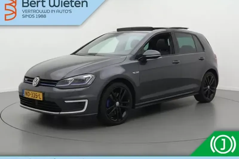 Volkswagen Golf (2016)