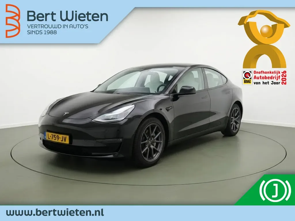 Tesla Model 3 (2021) — foto 1