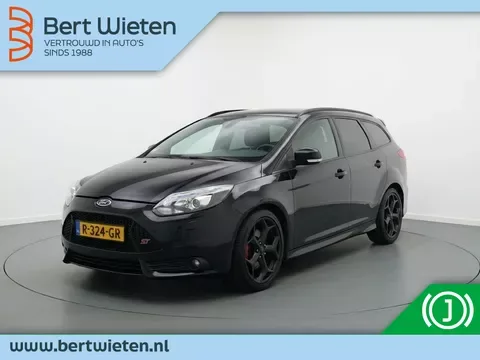 Ford Focus (2013) — foto 1