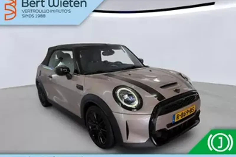 MINI Cabrio (2022)