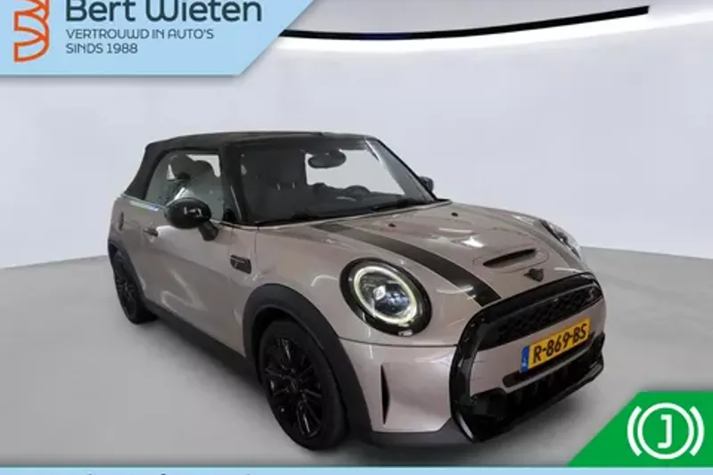 MINI Cabrio (2022)