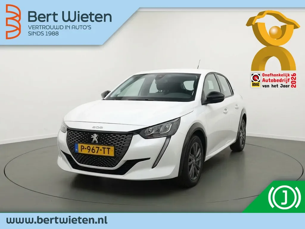 Peugeot e-208 (2022) — foto 1