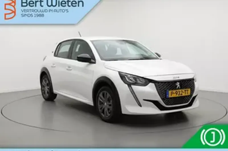 Peugeot e-208 (2022)