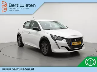 Peugeot e-208 (2022) — foto 1