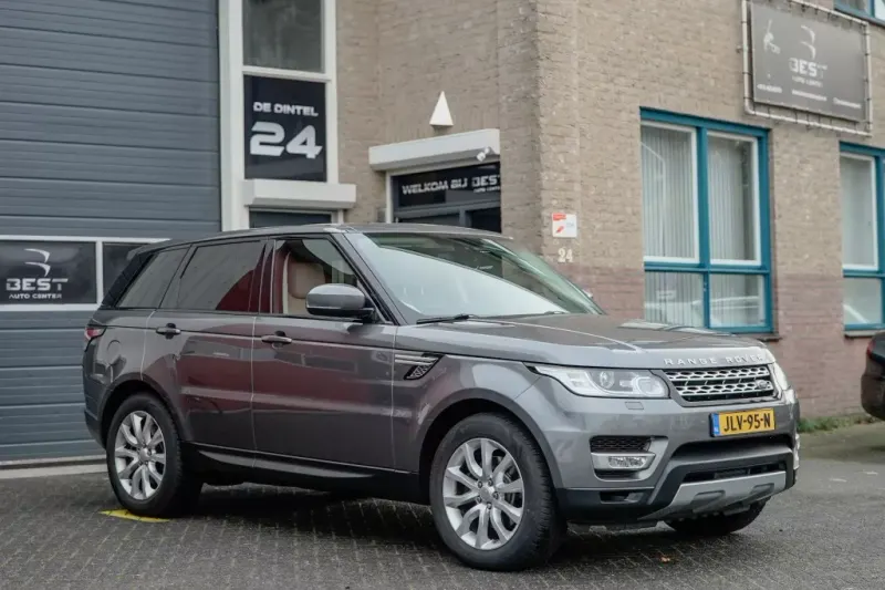 Land Rover Range Rover Sport (2015)