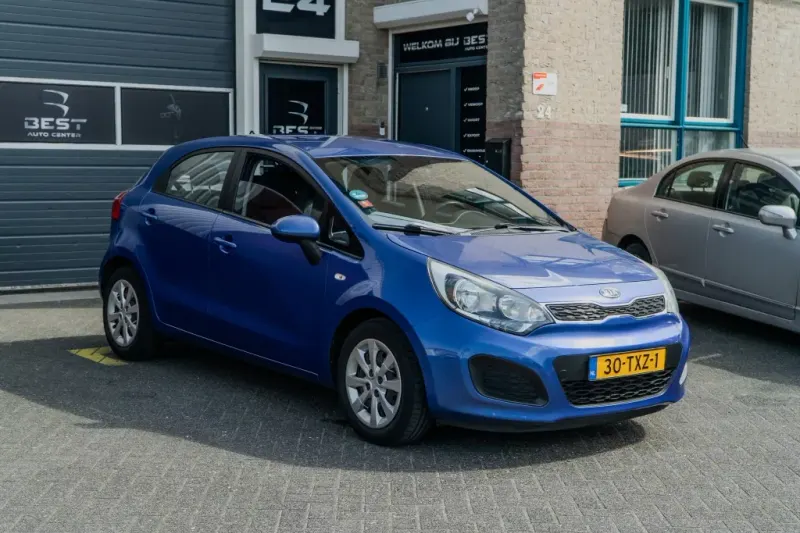 Kia Rio (2012)
