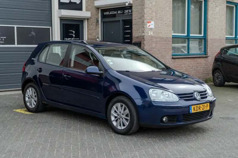 Volkswagen Golf (2006)