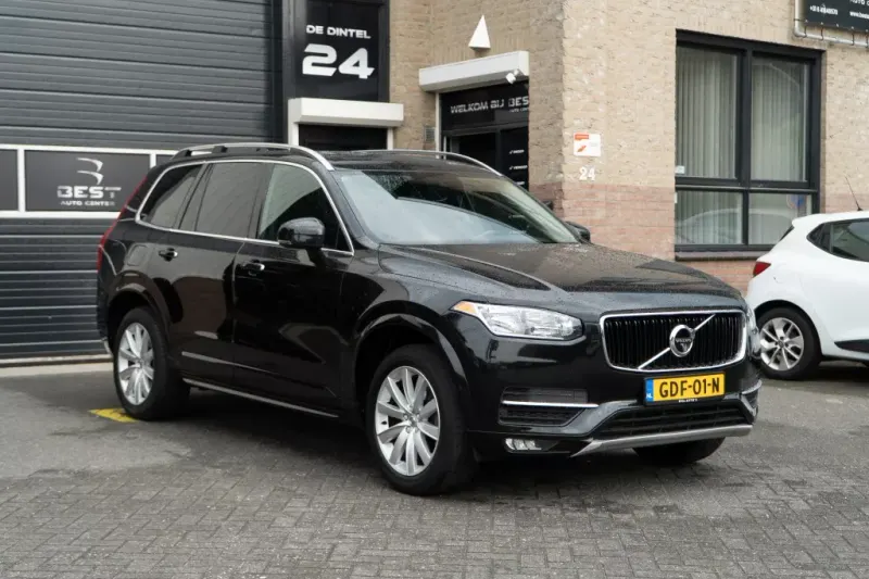 Volvo XC90 (2016)