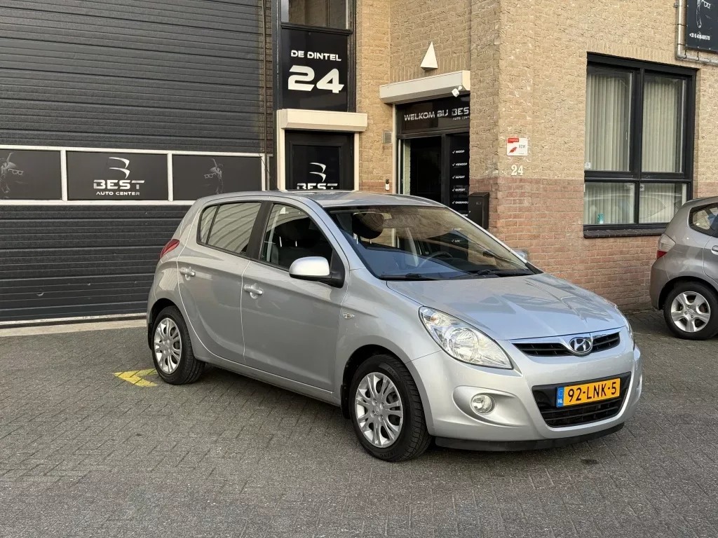 Hyundai i20 (2010) — foto 1