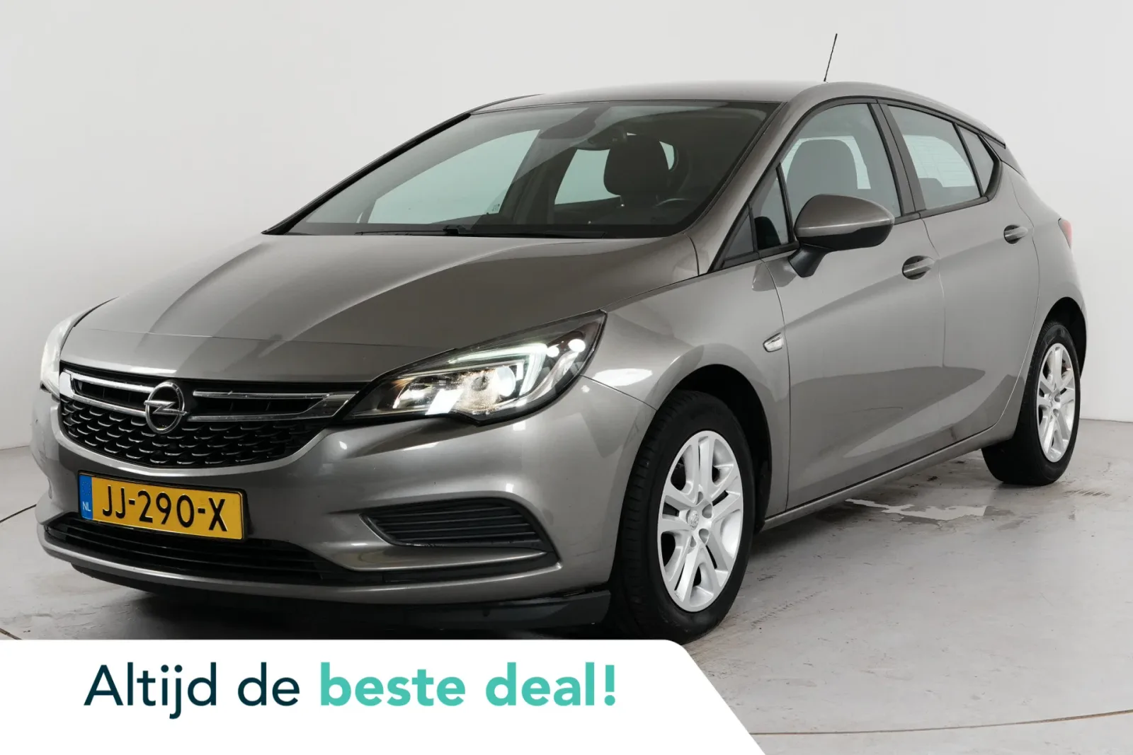 Opel Astra (2016) — foto 1